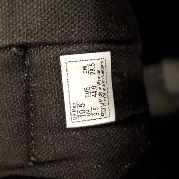 Vans - Picture 5 of 5